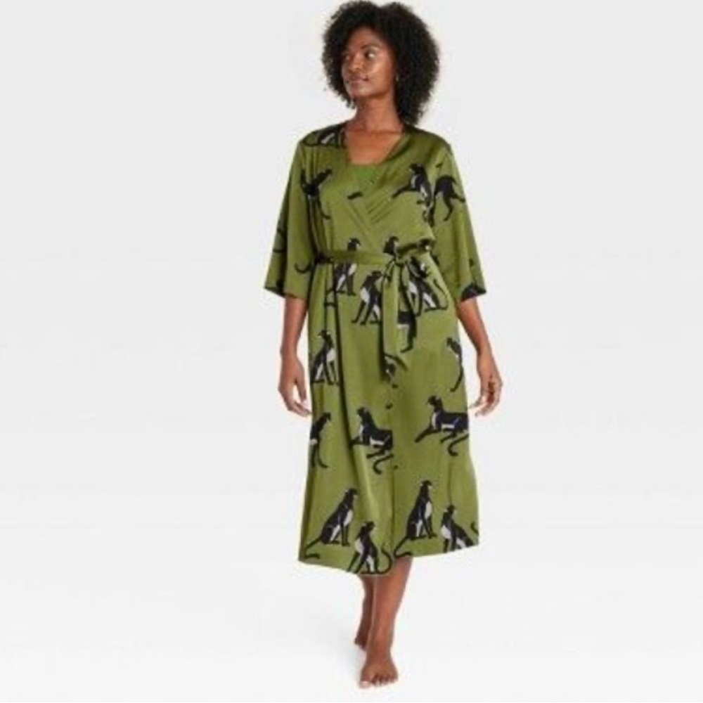 Auden Olive Green Wrap Robe with Black Grey Panther Print